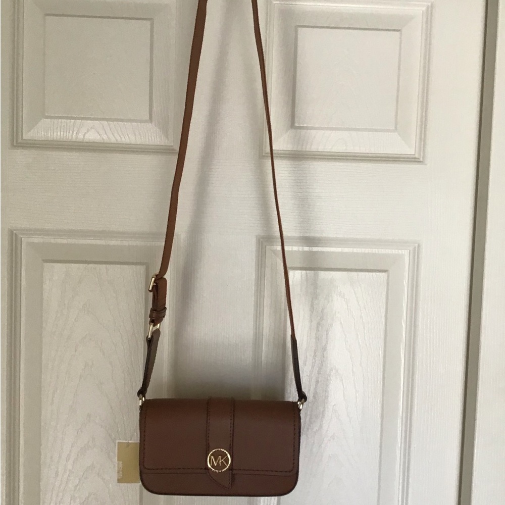 MICHAEL KORS Greenwich Mini Leather East West Sling Crossbody - Picture 2 of 6